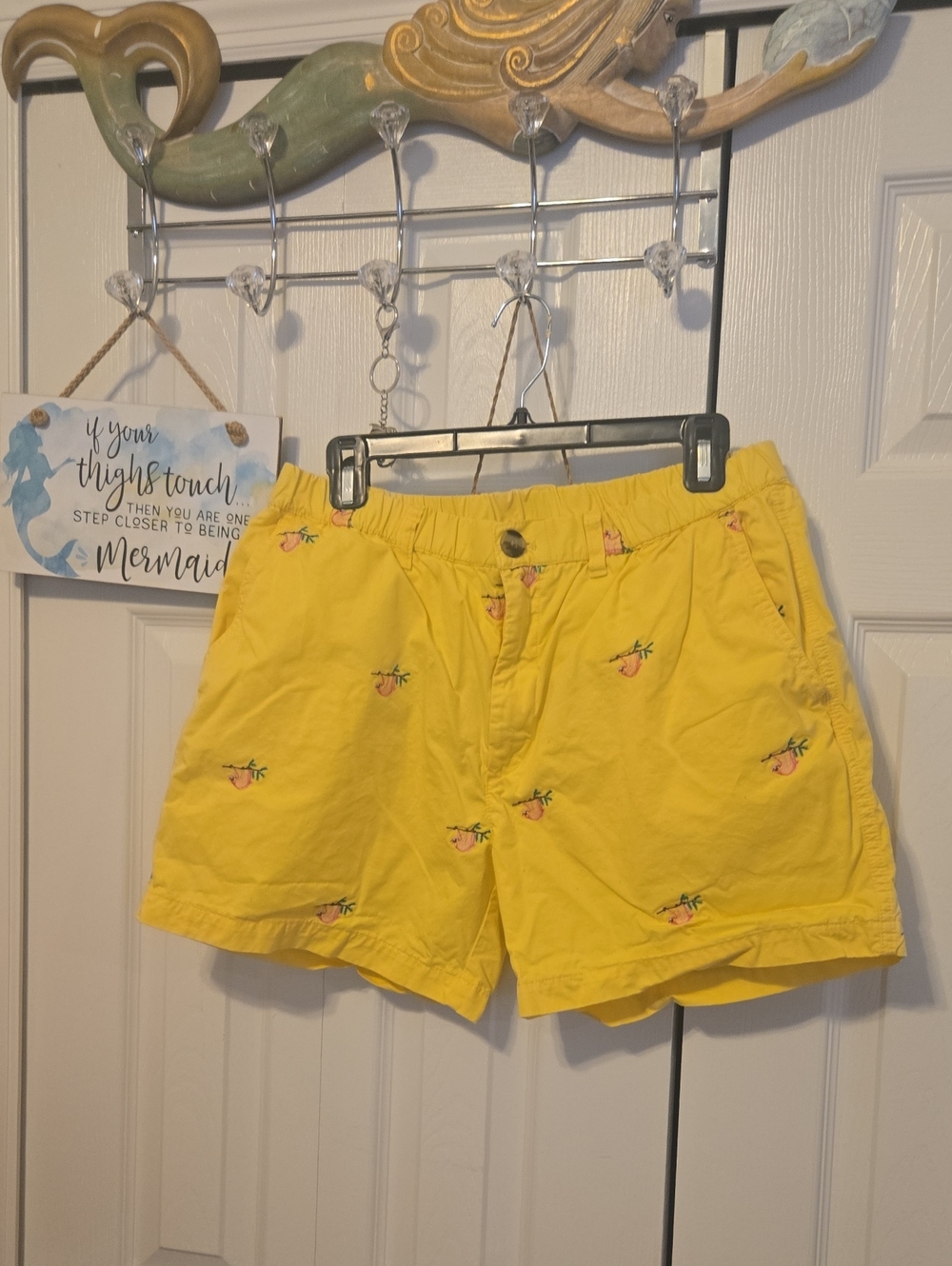 chubbies Yellow Pink Sloth Embroidered Women's Shorts